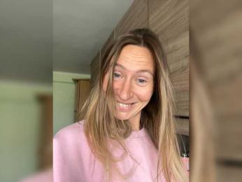 Saveta — Bongacams stream photo (Apr 2026)