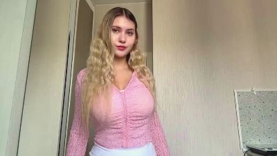 HalleyHinnen — Cam4 stream photo (Aug 2026)