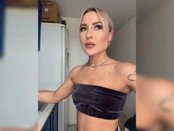 -Costa-rica- — 在 bongacams 直播的网络摄像头模特