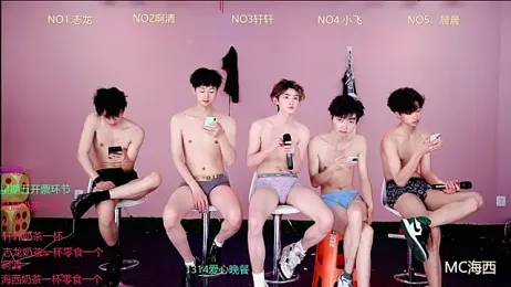 S-Lucky1 — 在 stripchat 直播的网络摄像头模特