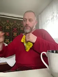 Frosl — Stripchat stream photo (Apr 2026)