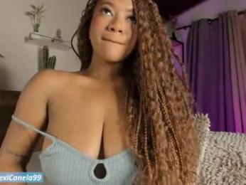 sexicanela99 — 在 chaturbate 直播的网络摄像头模特