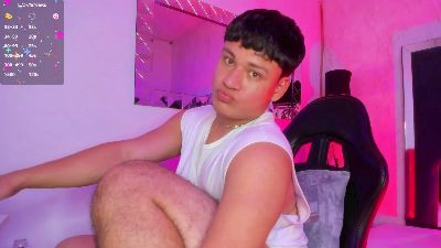 FemNoah — Cam4 stream photo (Apr 2026)