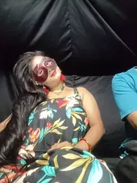 Hotty_Nisha21 — 在 stripchat 直播的网络摄像头模特