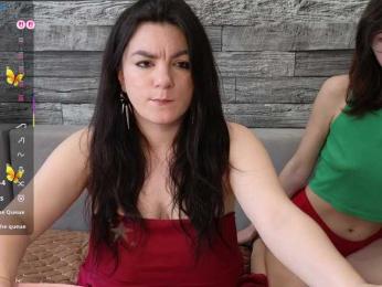 sosgirl1994 — 在 bongacams 直播的网络摄像头模特