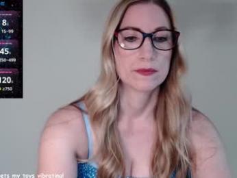 wynfreya — 在 chaturbate 直播的网络摄像头模特