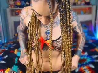 starryari69 — Camsoda stream photo (Apr 2026)