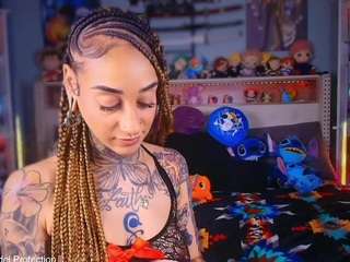 starryari69 — Camsoda stream photo (Apr 2026)