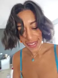 Goldenlace — Stripchat stream photo (Mar 2026)