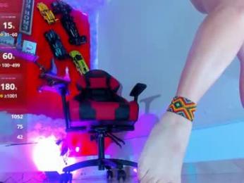 jena_derbo — Chaturbate stream photo (Apr 2025)