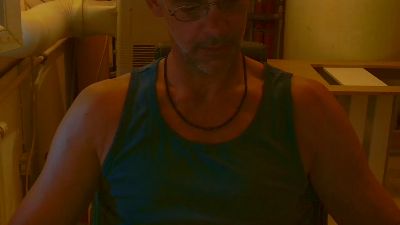 Nudist_Publ — 在 cam4 直播的网络摄像头模特
