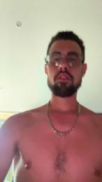 grossebitte18 — Cam4 stream photo (Jun 2026)