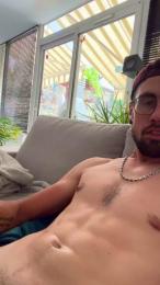 grossebitte18 — Cam4 stream photo (Jun 2026)
