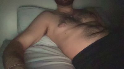 andywhyu_ — Cam4 stream photo (Apr 2026)