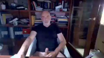 Jonnie696969 — Cam4 stream photo (Aug 2026)