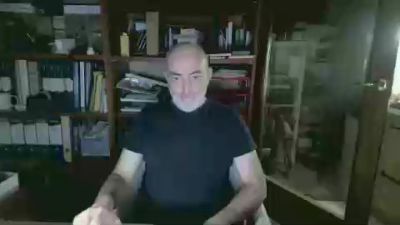 Jonnie696969 — 在 cam4 直播的网络摄像头模特