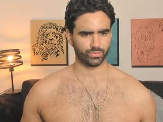 Bradley Martin — 在 flirt4free 直播的网络摄像头模特