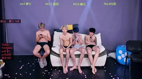 Looknice-001 — 在 stripchat 直播的网络摄像头模特