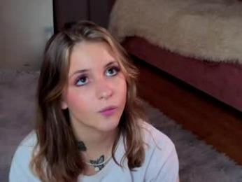 ceceliapidcock — Chaturbate profile photo