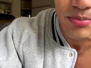 Cris Cruz — 在 flirt4free 直播的网络摄像头模特