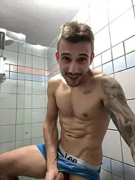 carvalhofelipe — 在 stripchat 直播的网络摄像头模特