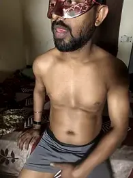 Hotty_couple — 在 stripchat 直播的网络摄像头模特