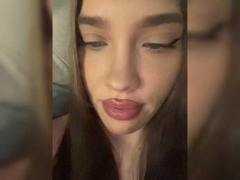 Glossmixdoll — Bongacams stream photo (Sep 2026)