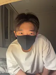 k-kinky — 在 stripchat 直播的网络摄像头模特