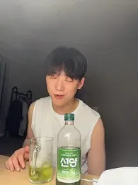 k-kinky — 在 stripchat 直播的网络摄像头模特
