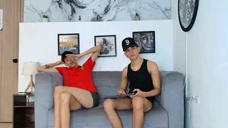 TWINKS_FRIENDS — 在 stripchat 直播的网络摄像头模特