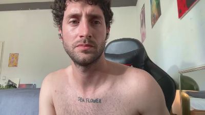 DESEXHOME — 在 cam4 直播的网络摄像头模特