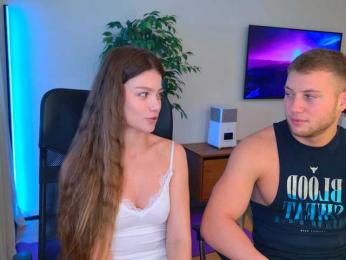 team2fit — 在 bongacams 直播的网络摄像头模特