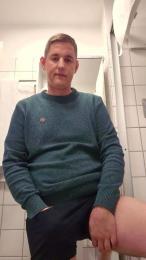 olli_36 — Cam4 stream photo (Apr 2026)