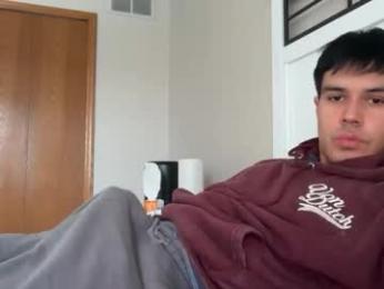 infamouslucas — 在 chaturbate 直播的网络摄像头模特