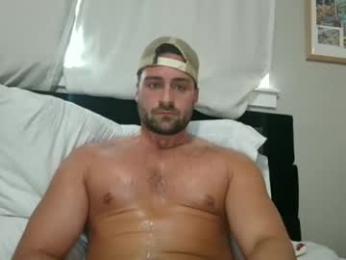 mrthickly818 — 在 chaturbate 直播的网络摄像头模特