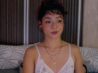 Lucia Saanvi — Flirt4free stream photo (Apr 2026)