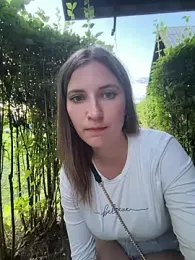 ViviVision99 — 在 stripchat 直播的网络摄像头模特