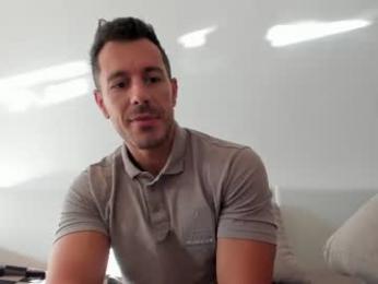roberto4ever — Chaturbate stream photo (Aug 2026)