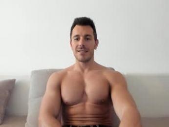 roberto4ever — 在 chaturbate 直播的网络摄像头模特