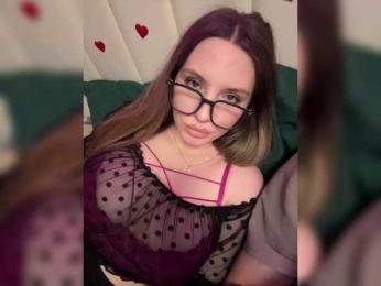 Cris_Mi — Bongacams stream photo (Apr 2026)