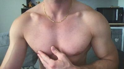 kenzo842 — 在 cam4 直播的网络摄像头模特
