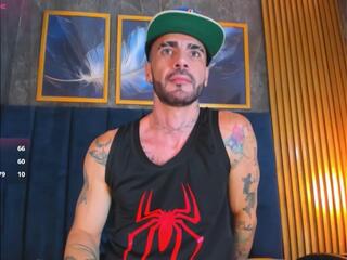 Viyuyo E — 在 flirt4free 直播的网络摄像头模特