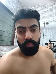 moustache72 — 在 stripchat 直播的网络摄像头模特