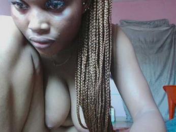 Freakyluna — Bongacams stream photo (Mar 2026)