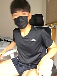 07kkikki — 在 stripchat 直播的网络摄像头模特