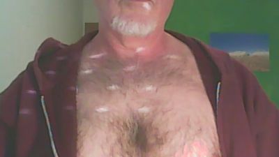 pirimorbo44 — 在 cam4 直播的网络摄像头模特