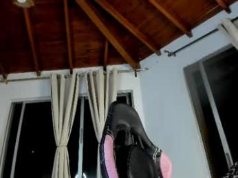 honey_sunshine7 — Chaturbate stream photo (Aug 2026)