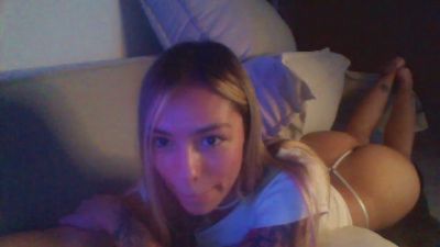 valencampx — Cam4 stream photo (Mar 2026)