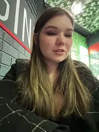 PumaShyXD — 在 stripchat 直播的网络摄像头模特