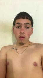 Perroroo — Cam4 stream photo (Mar 2026)